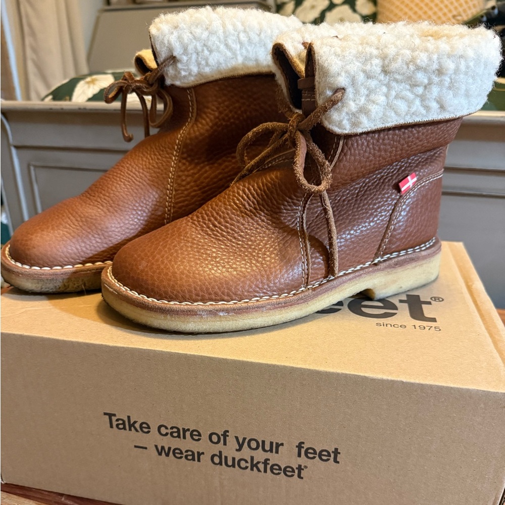 Duckfeet Brown Shearling Boots